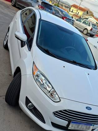 FORD FIESTA 1.6 SE SEDAN 16V FLEX 4P POWERSHIFT